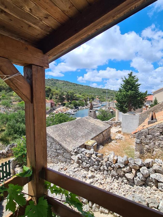 Kuca Za Odmor Buba, Otok Zut Villa Pristanisce Eksteriør bilde